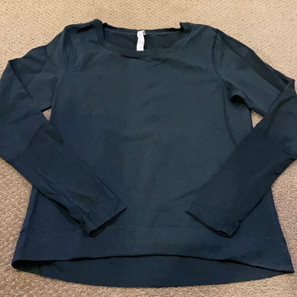Lululemon Women’s Black Shorter Front Sweatshirt